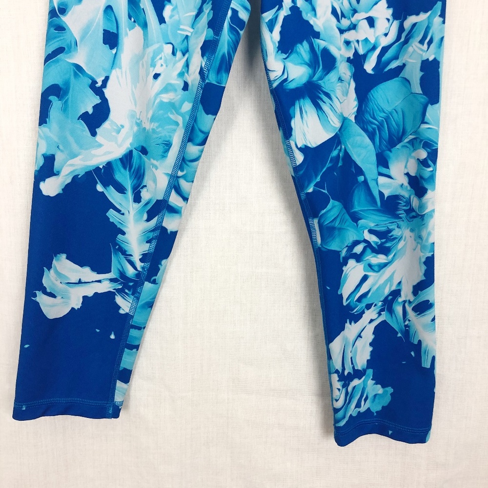 adidas | Blue Palm Leaf Climalite Capri Legging S - Picture 4 of 7
